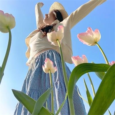 何处能容我